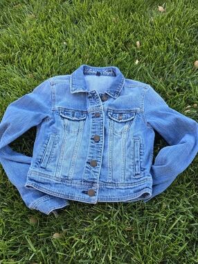 American Eagle Women blue  jean Jacket  Small  Size